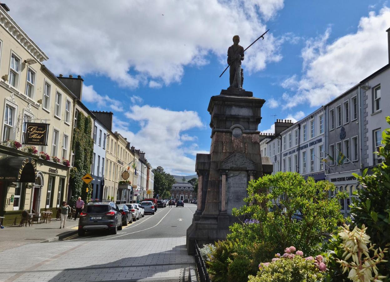 Tralee Townhouse Holiday Home By Trident Holiday Homes エクステリア 写真